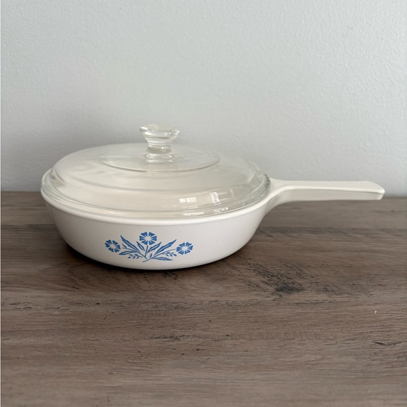 Corningware Other - Vtg Corning Ware Cornflower Blue Pattern Skillet with Lid 6 1/2 inch P-83-B